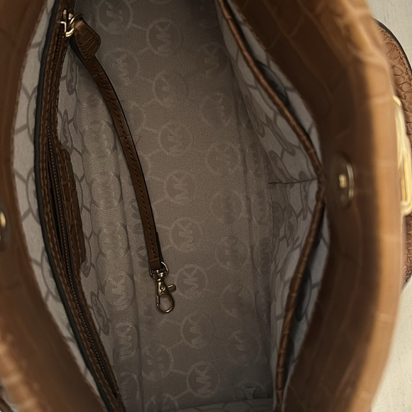 MICHAEL KORS HAMILTON WALNUT BROWN CROC LEATHER CENTER STRIPE SATCHEL - Picture 10 of 11